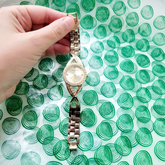 Debanham's Infinite Rhinestone Quartz Classic Watch - Picture 11 of 14